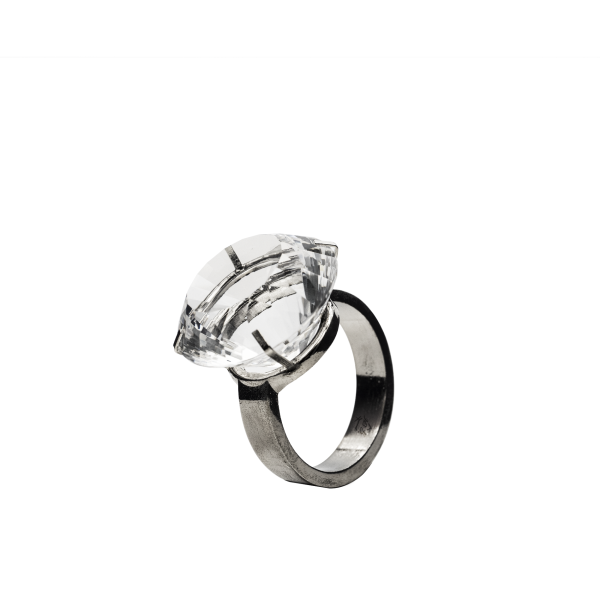 Clear Quartz Diamond Ring Ornament